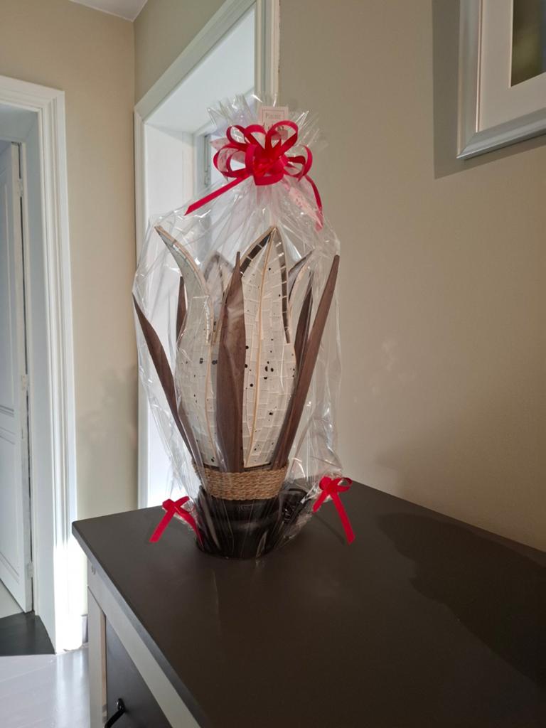 Lampe  exotique de couleur brune et blanche, Maison & Meubles, Enlèvement