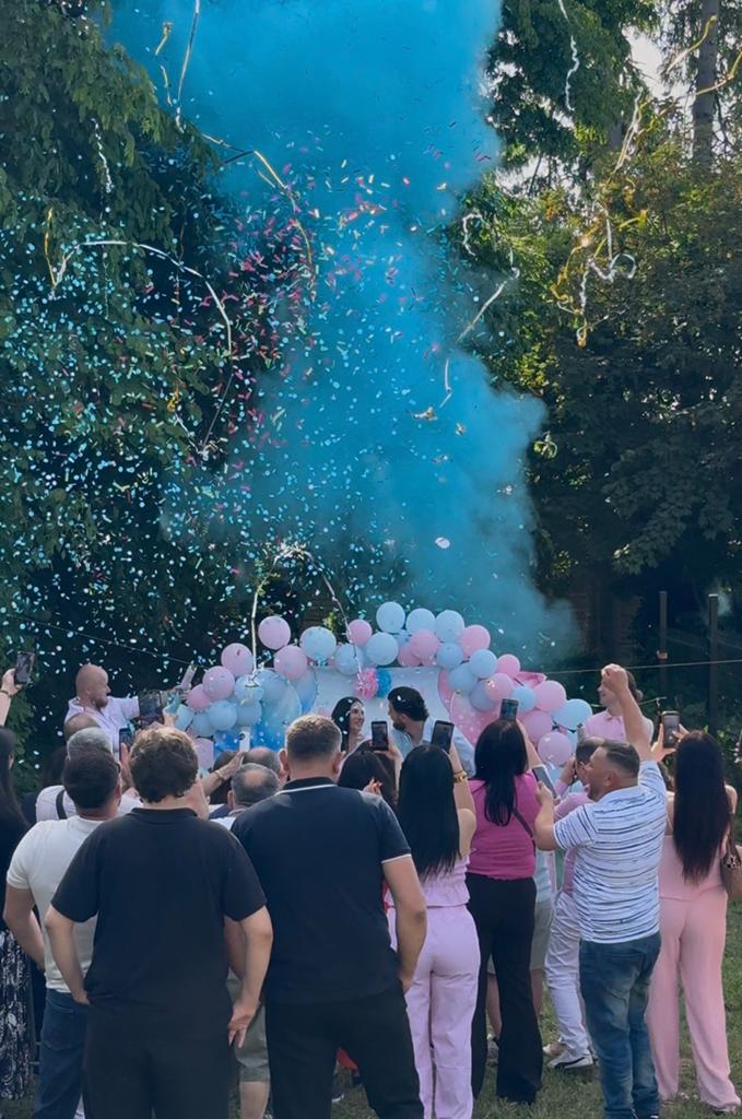 Gender reveal, Enlèvement