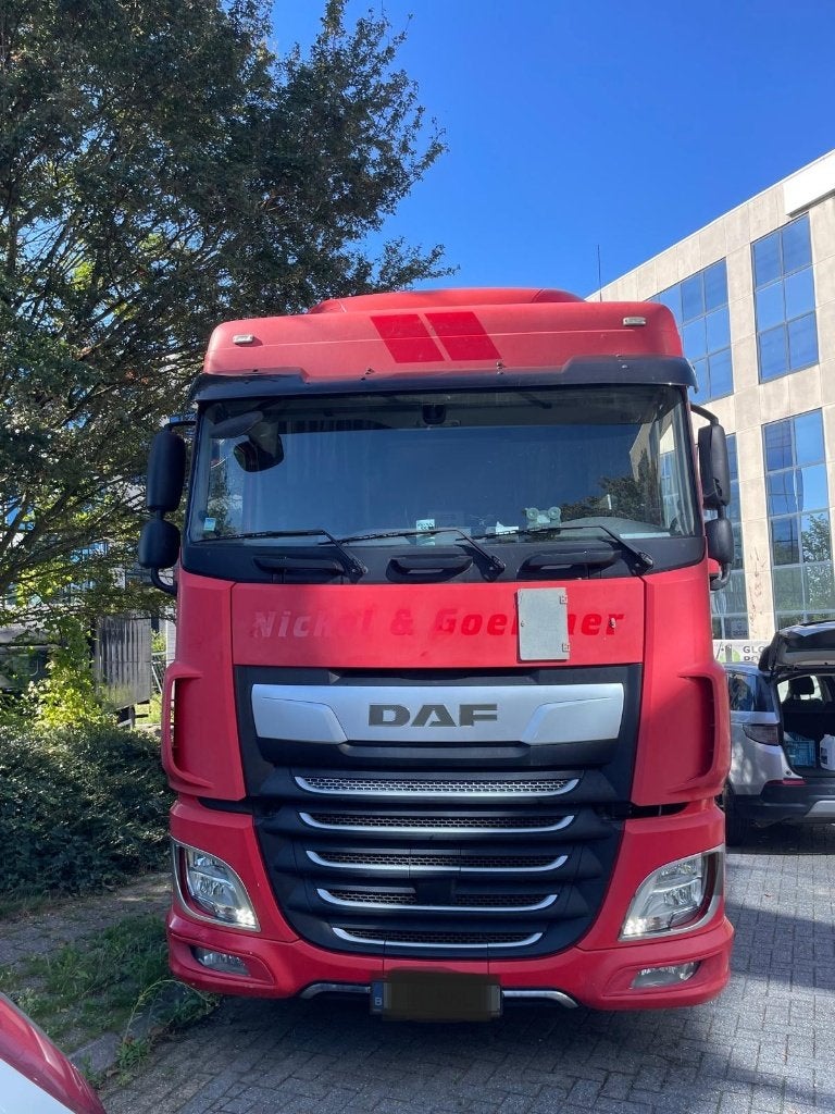DAF XF 480 2018 — 731 000 km — Tracteur, Rouge, Achat, Euro 6, 3 places