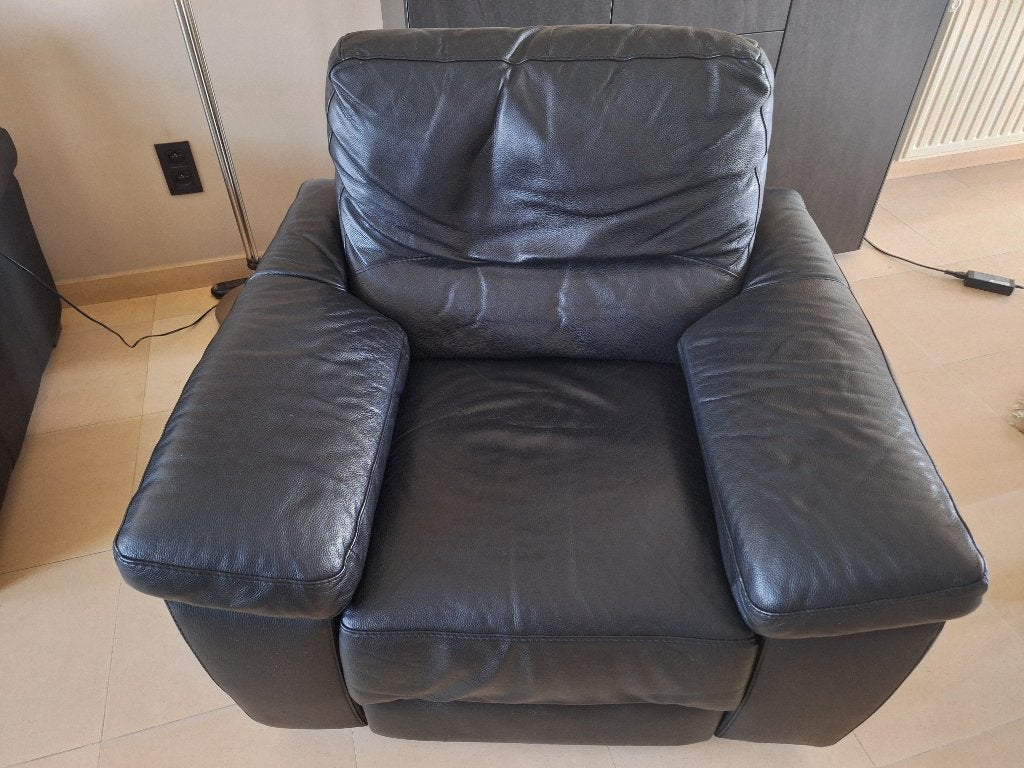 volledige salon met glazen tafel........af te halen., Huis en Inrichting, Ophalen, Gebruikt, Leer