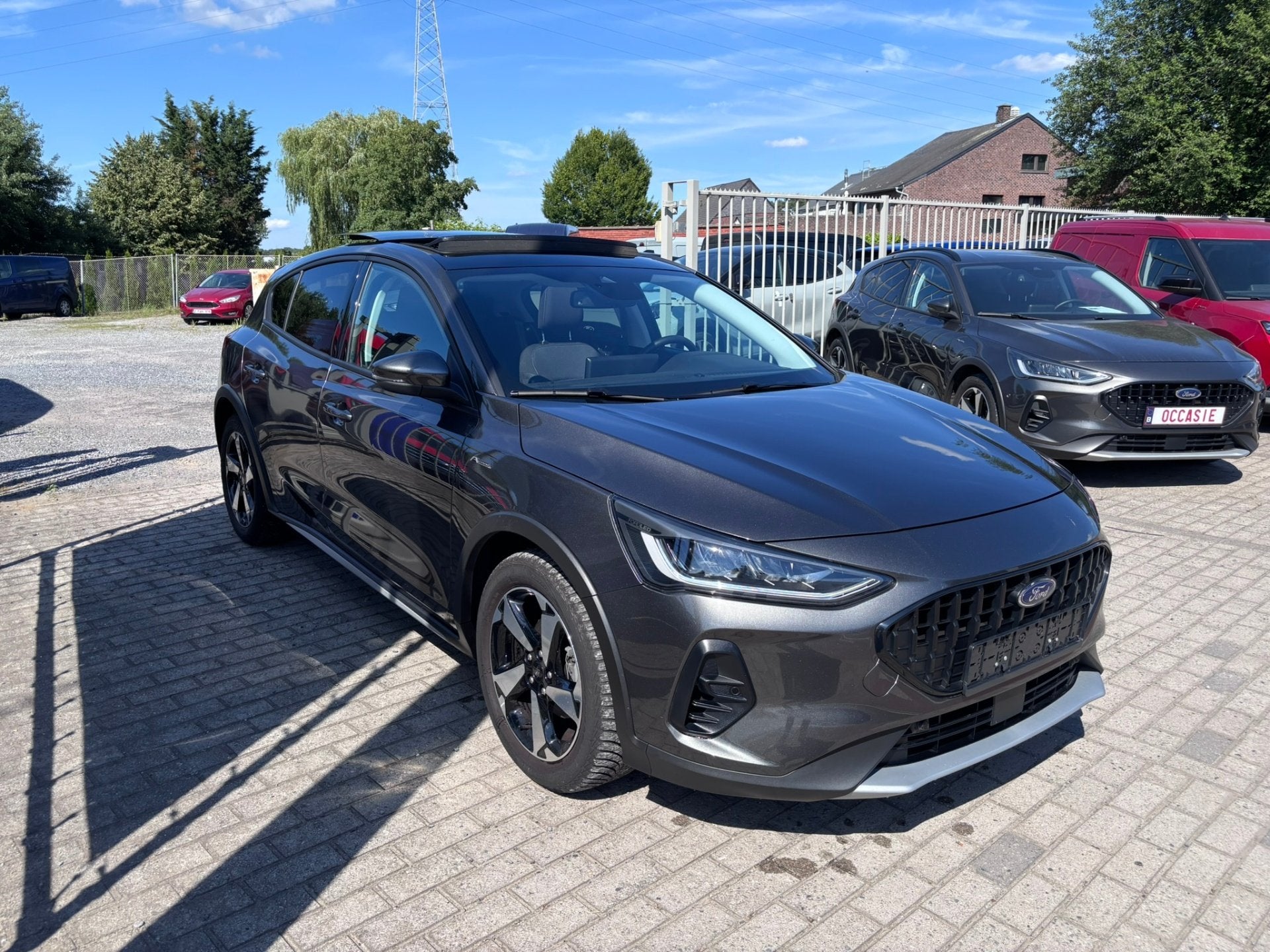 Ford Focus EcoBoost mHEV Active / Open Dak (automatique), Focus, Euro 6, Autres couleurs, Noir