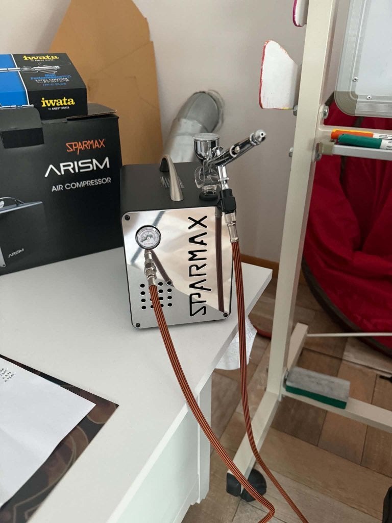 Compleet set airbrush 1 maal gebruikt voor opleiding, Hobby & Loisirs créatifs, Enlèvement, Comme neuf, Aérographe et Accessoires