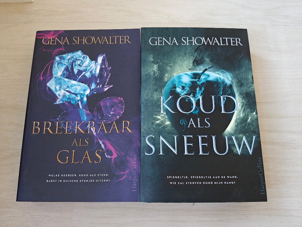 Gena Showalter boeken: Breekbaar als glas & Koud als sneeuw, Ophalen of Verzenden, Zo goed als nieuw, Gena Showalter