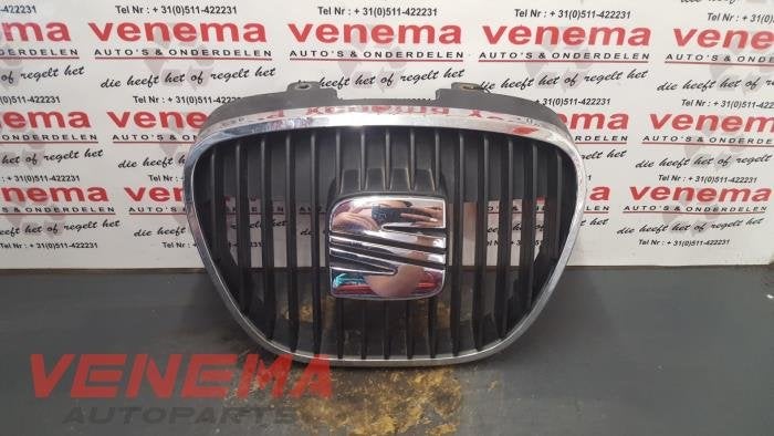 Calandre d'un Seat Cordoba, -, 3 mois de garantie, Utilisé, -
