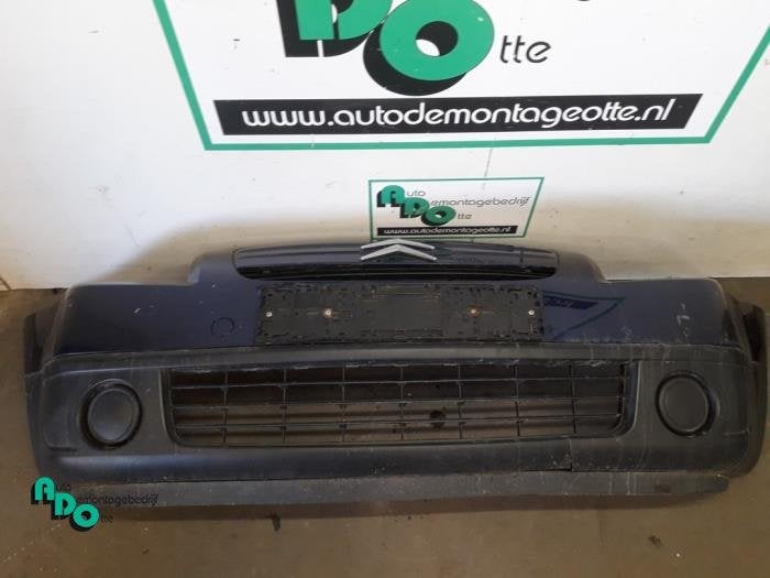 Voorbumper van een Citroen C2 (C2 03-) (KPUD), Auto-onderdelen, Carrosserie, Gebruikt, -, Ophalen of Verzenden, Bumper