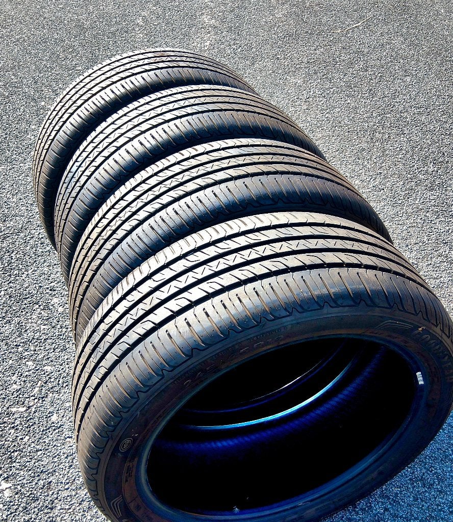 Très bons pneus été Goodyear 245/45-19 avec 6 et 7 mm, 245 mm, Pneus été, Pneu(s), Utilisé