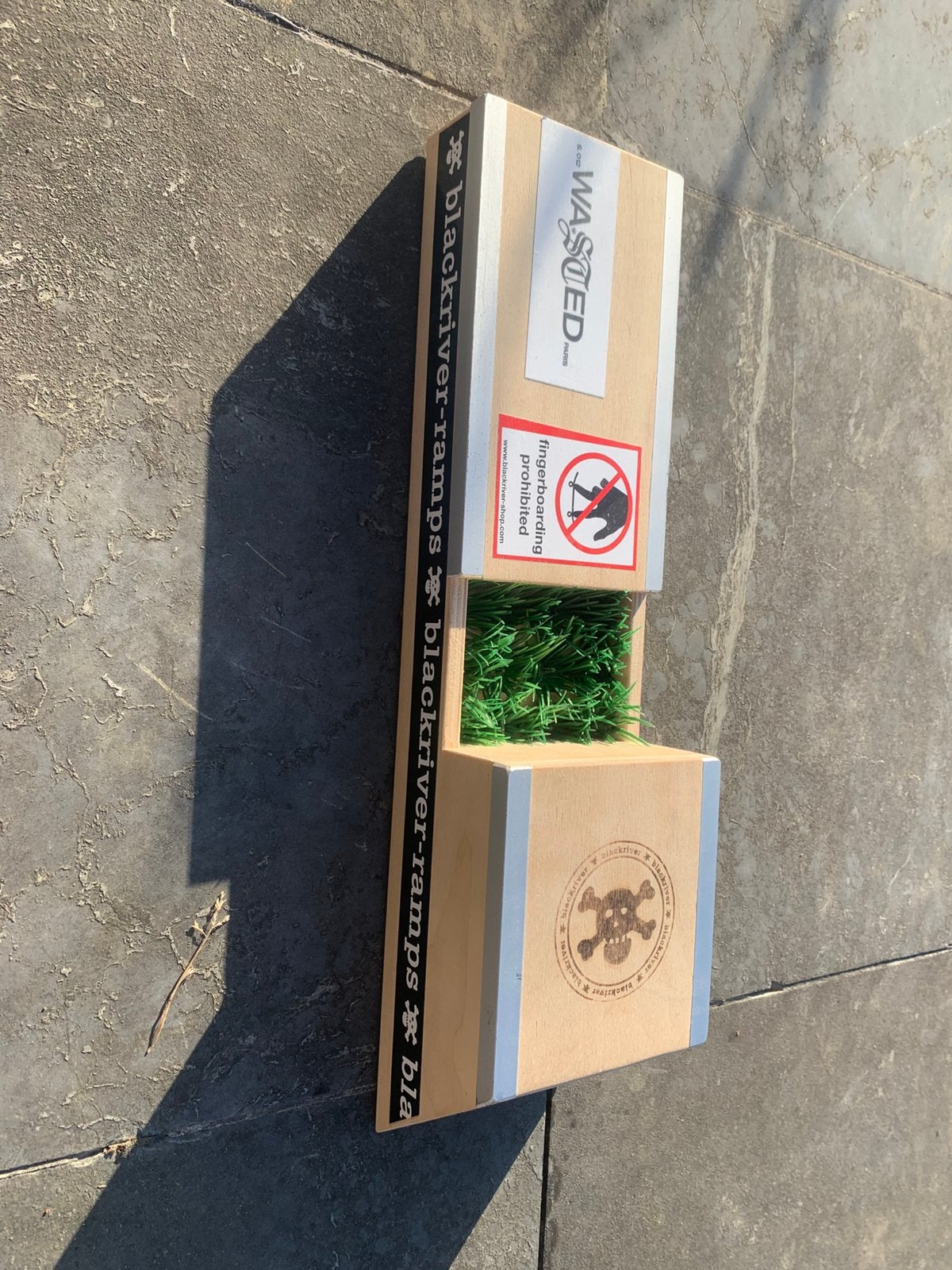 Fingerboard opstakels, Enlèvement, Comme neuf