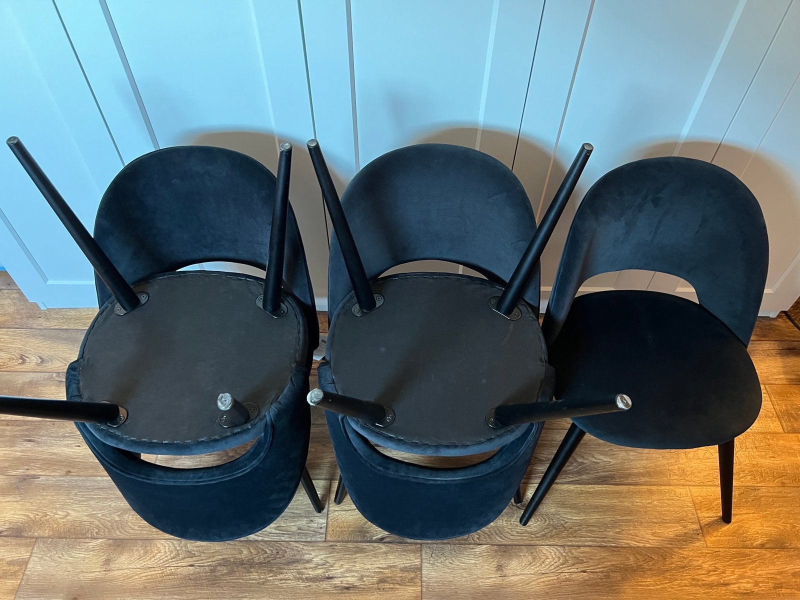 Chaises en velours noir, Maison & Meubles, Chaises, Enlèvement, Comme neuf, Noir, Cinq, Six Chaises ou plus
