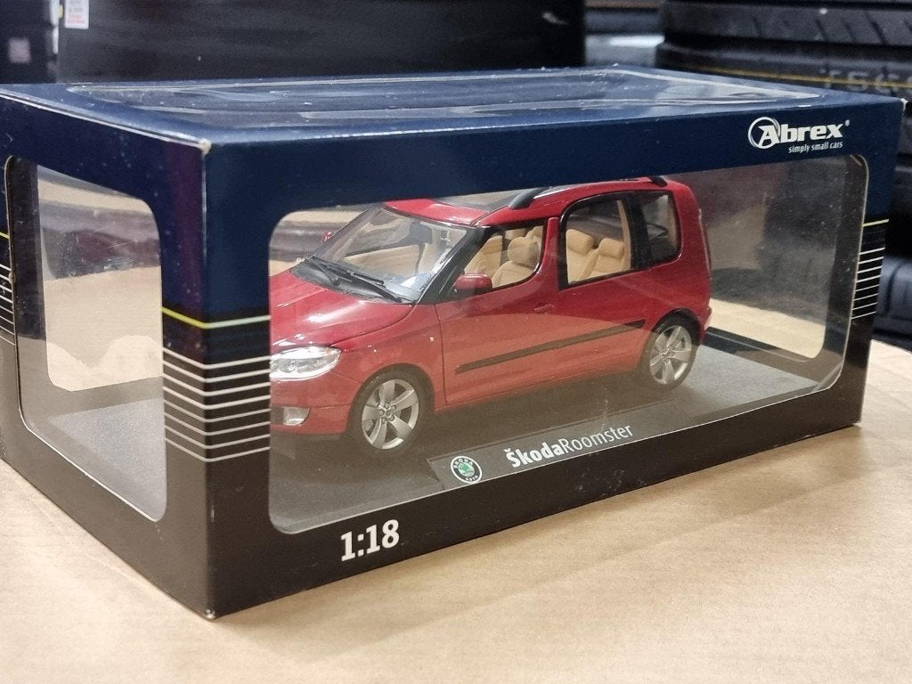 Recherche skoda roomster 1/18, Enlèvement ou Envoi, Utilisé