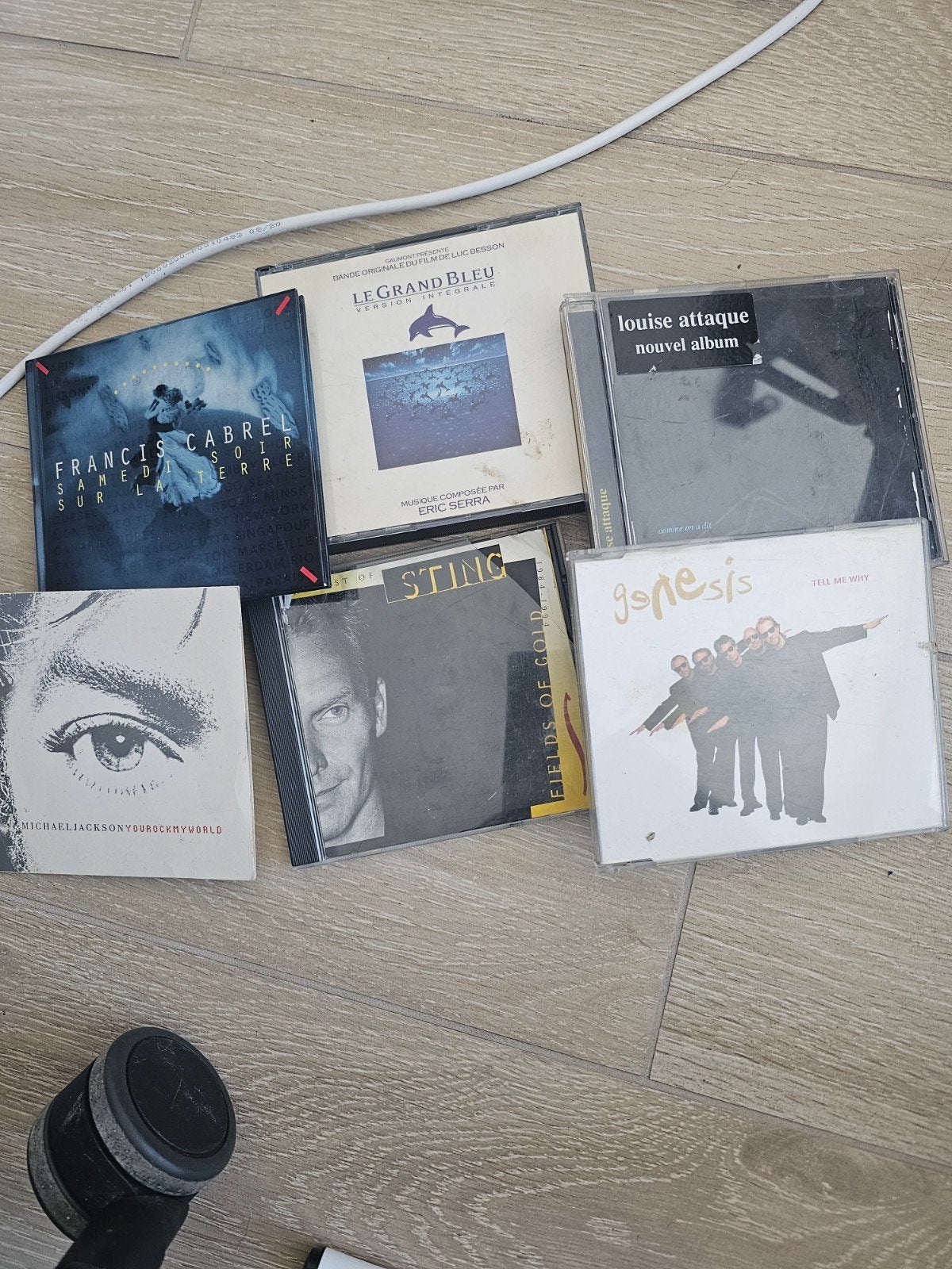 CD à donner, CD & DVD, Enlèvement, Utilisé