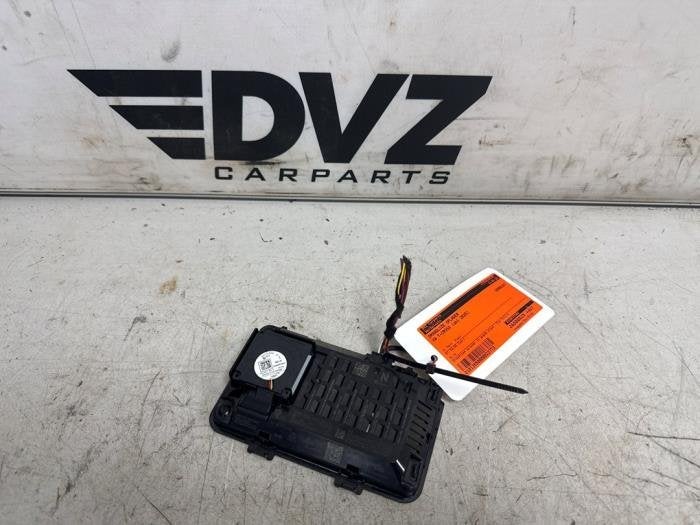 Draadloze oplader van een Volkswagen T-Cross, Gebruikt, -, Volkswagen, -