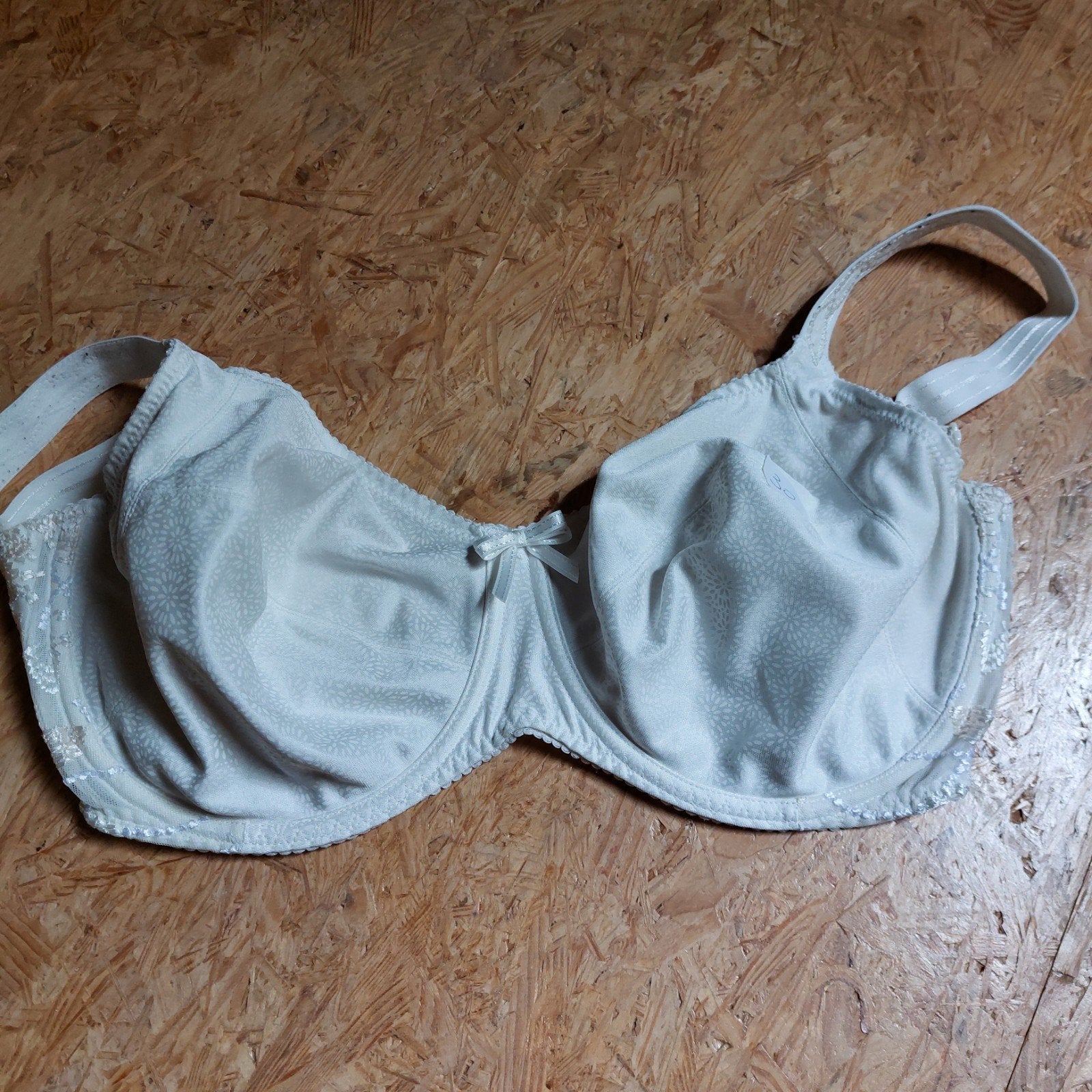 beha 80F prima donna, Ophalen