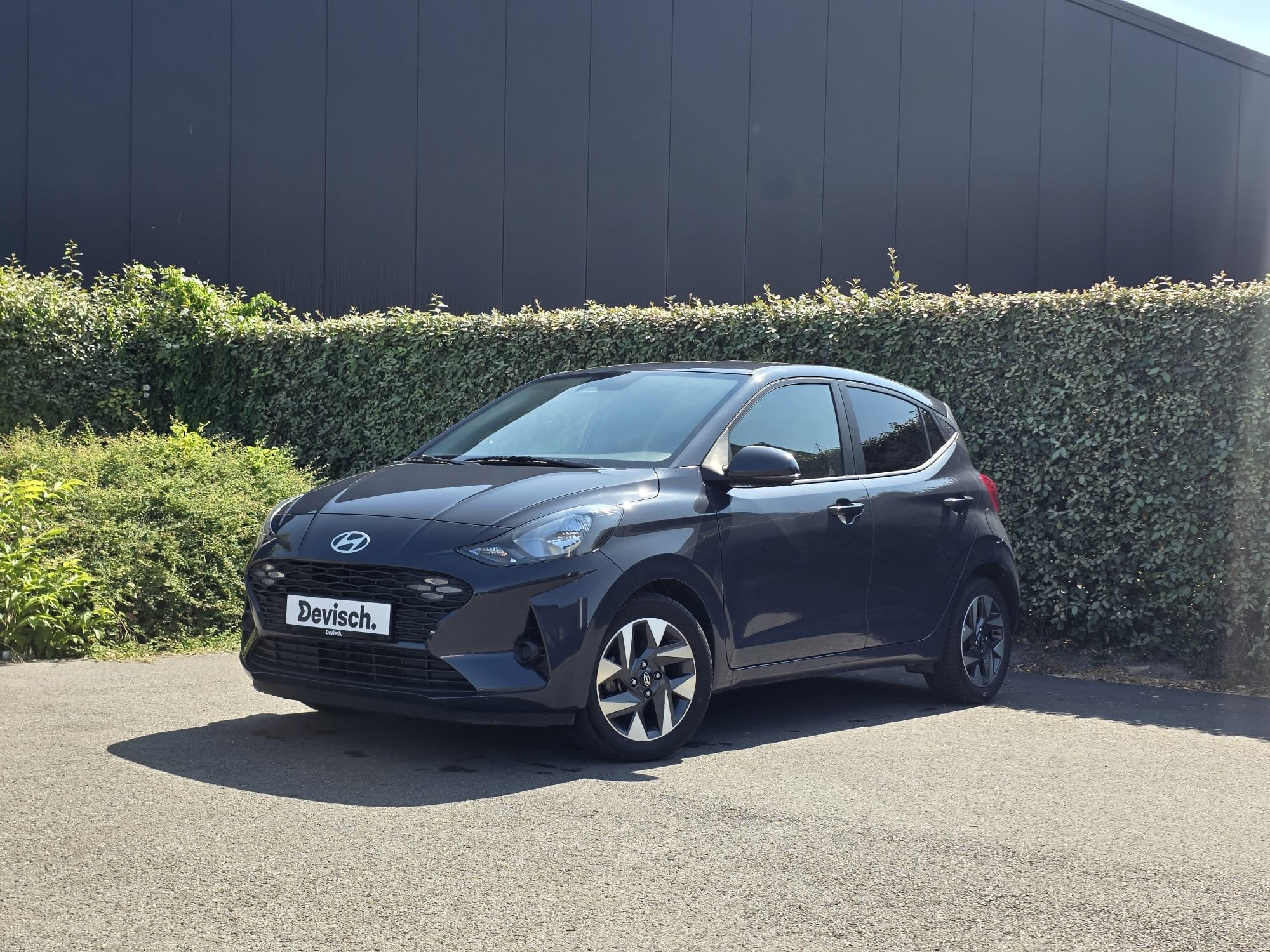 Hyundai i10 LIMITED EDITION (bj 2025), Auto's, Hyundai, Voorwielaandrijving, 116 g/km, Stof, Gebruikt