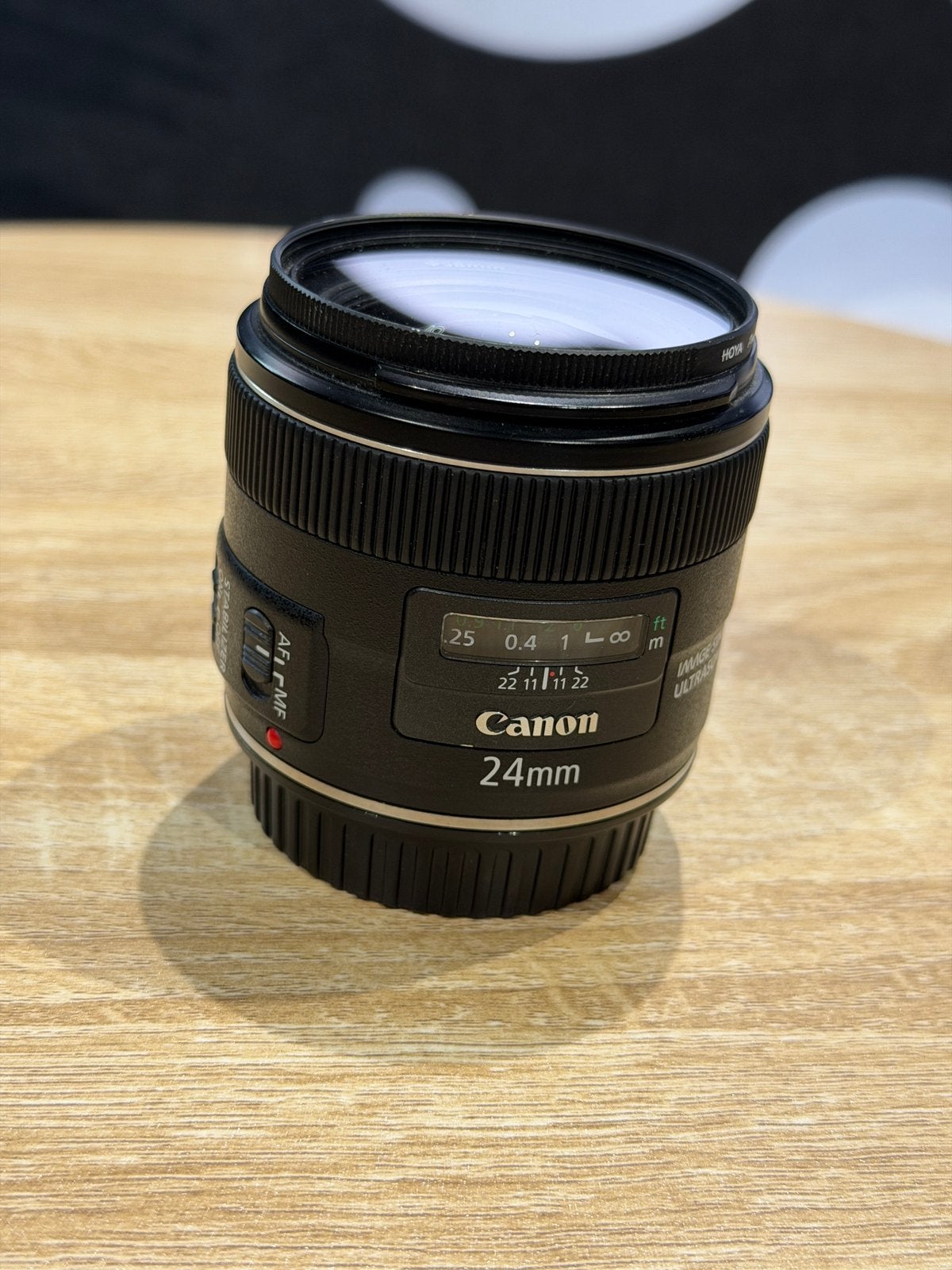 Canon EF 24mm f/2.8 IS USM + Hoya UV-filter, Audio, Tv en Foto, Gebruikt, Canon, Autofocus, 24 mm