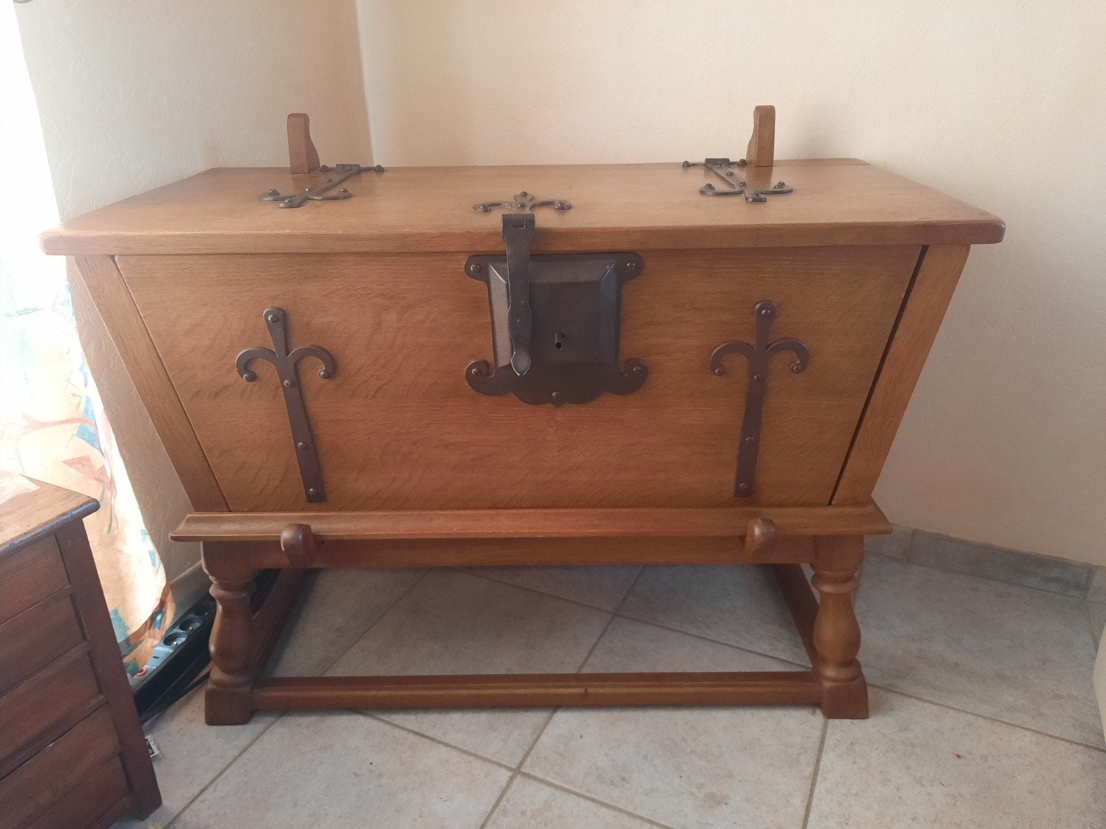 Meuble bar, 100 à 150 cm, Comme neuf, Enlèvement, 50 à 75 cm