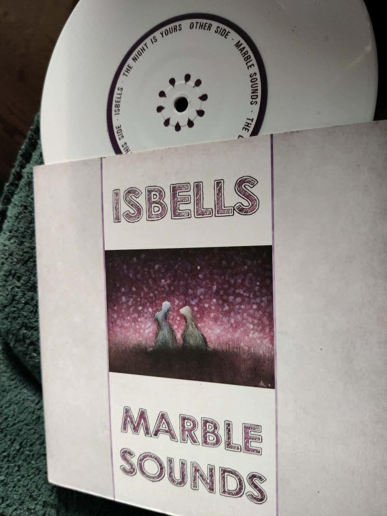 Isbells (night is yours)/marble sounds (days we care about), Cd's en Dvd's, Ophalen, Single