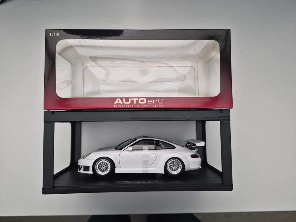 AUTO Art 1/18 Porsche 911 (996) GT3 RSR 80584, Ophalen of Verzenden, Zo goed als nieuw, Auto, Autoart
