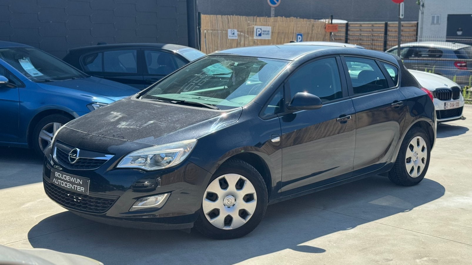 Opel Astra 1.6Benzine 2009 163.xxxkm/Airco,Sensoren,Cruise, Auto's, Voorwielaandrijving, Stof, https://public.car-pass.be/vhr/eb2175f6-c686-474c-8601-227a1c592a87