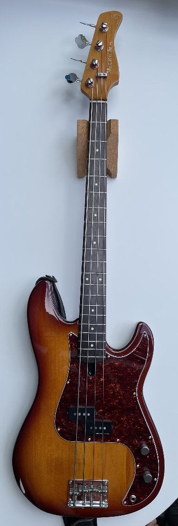 Sire Marcus Miller P5R + La Bella snaren, in perfecte staat, Ophalen, Gebruikt, Elektrisch