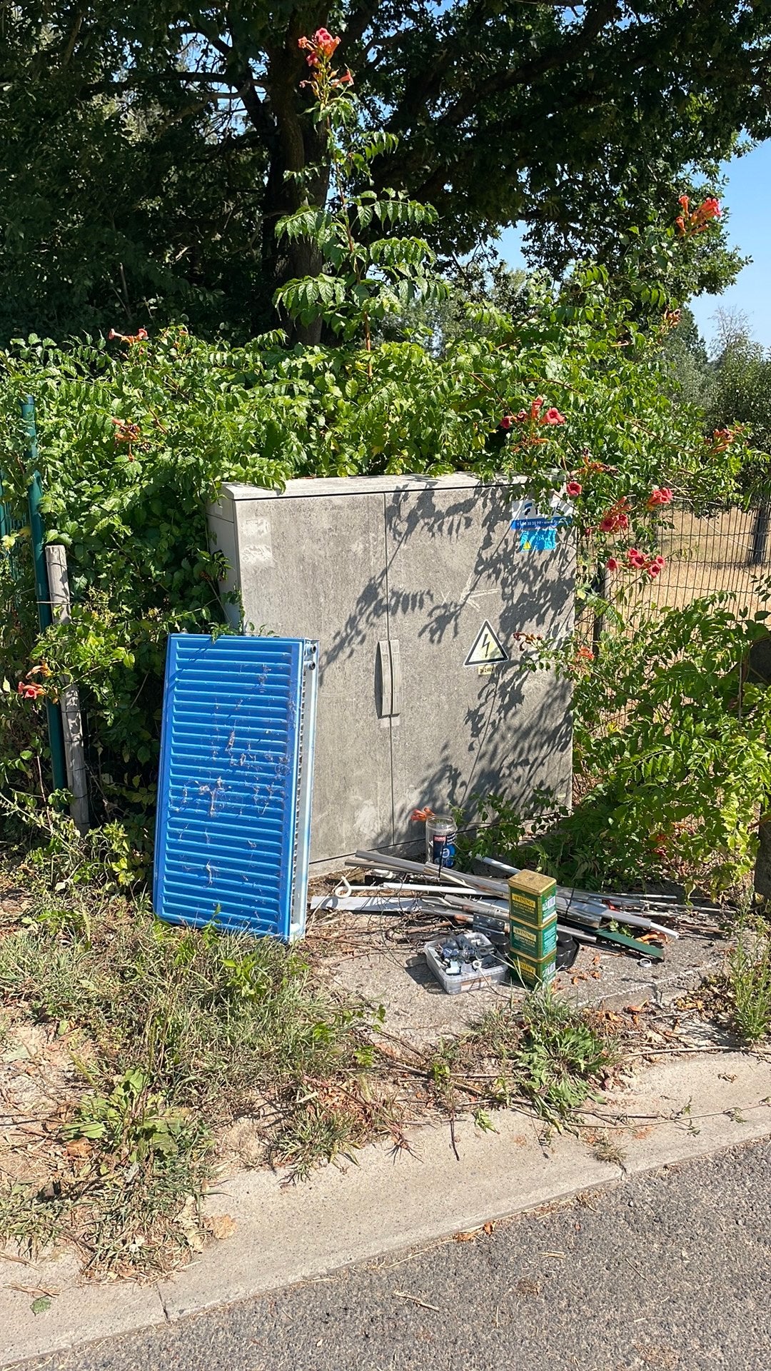 Kleine hoeveelheid ijzer incl radiator, Doe-het-zelf en Bouw, Metalen, Ophalen, Zo goed als nieuw, IJzer