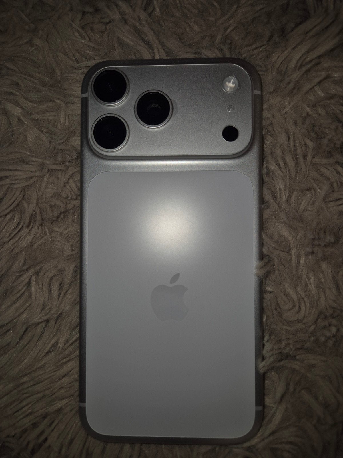iPhone 17 Pro Max 256gb – Excellent état – Batterie 100 %, Enlèvement