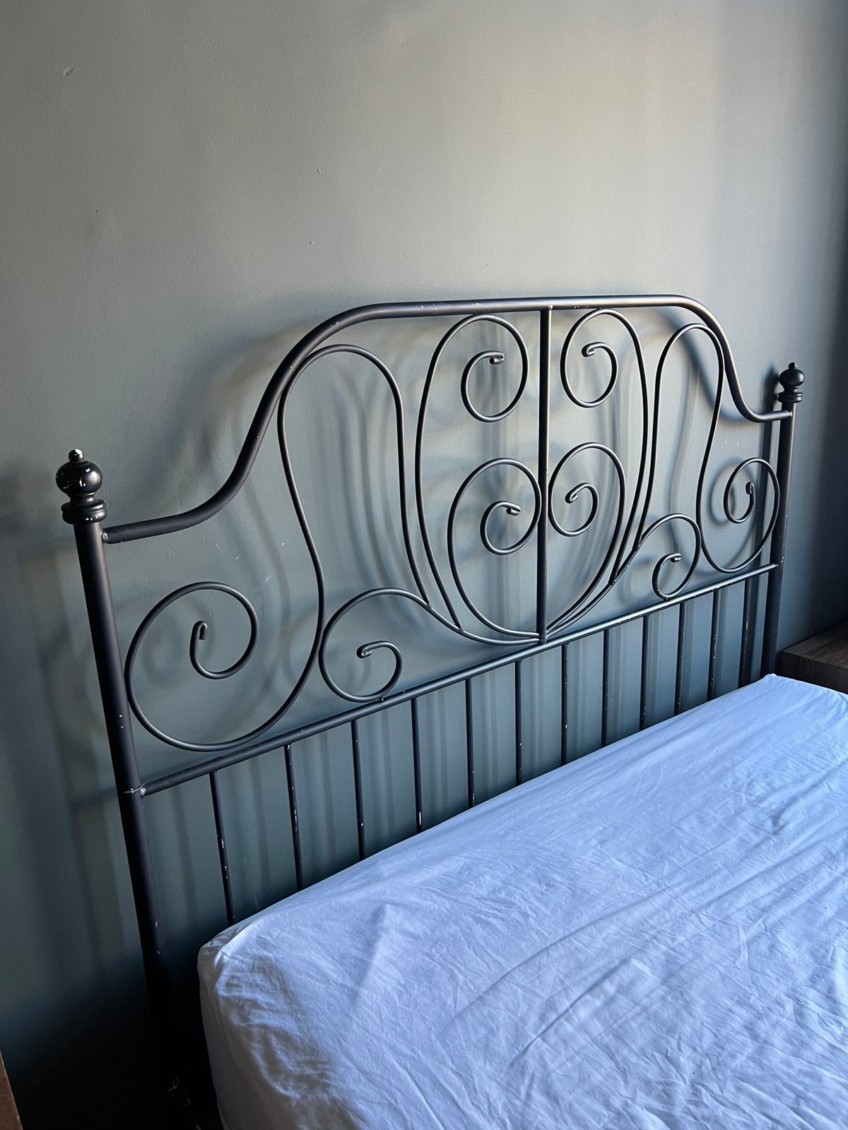 Metalen bed 140x200, 140 cm, Enlèvement, Utilisé, Noir