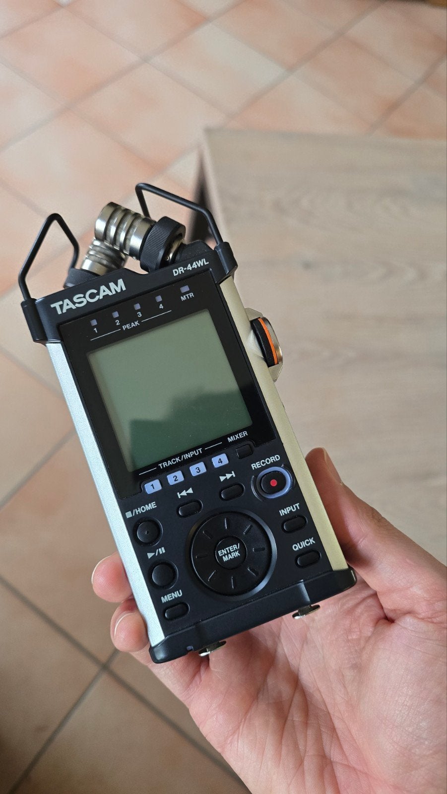 Tascam DR-44WL voice recorder, Ophalen of Verzenden, Zo goed als nieuw, Audio