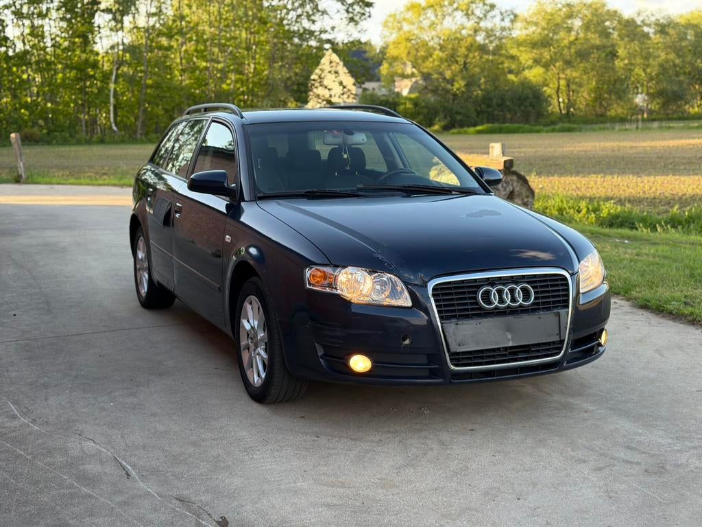Audi A4 2005 359.000km 1.9tdi Start Rijd alleen export, Autos, Achat, A4, Diesel, Particulier