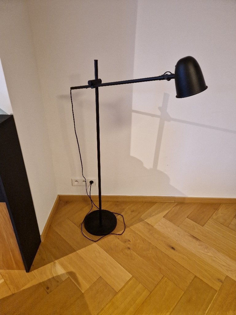 SKURUP staande lamp, Huis en Inrichting, Ophalen, Modern, Industrieel, E14 (klein), Zo goed als nieuw