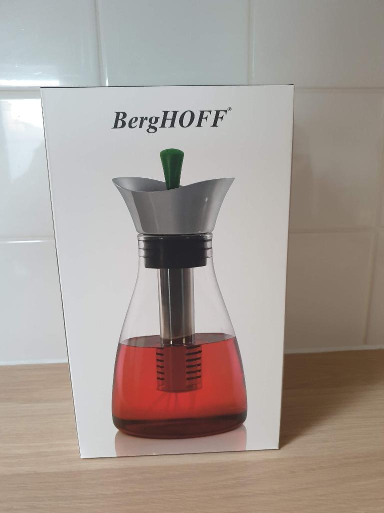 Nieuwe thee karaf Berghoff 1,2L, Glas of Glazen, Nieuw, Ophalen of Verzenden, Glas