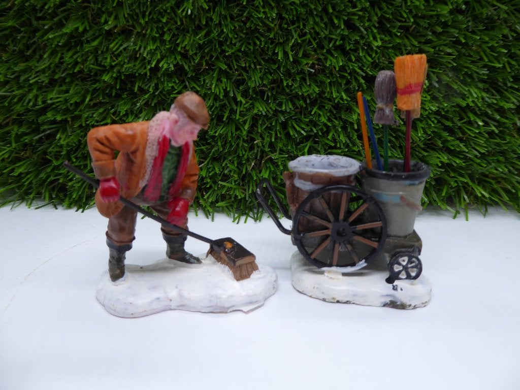lemax items -- 24, Ophalen of Verzenden, Zo goed als nieuw