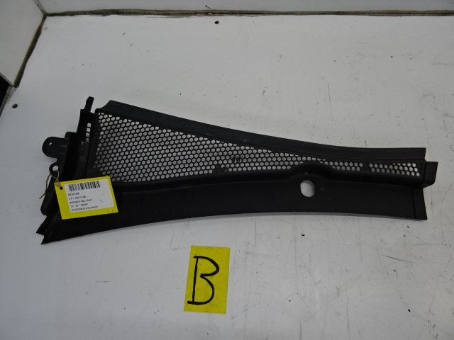 SIERLIJSTEN VOORRUIT Peugeot 208 I (CA / CC / CK / CL), Gebruikt, Voor, Peugeot