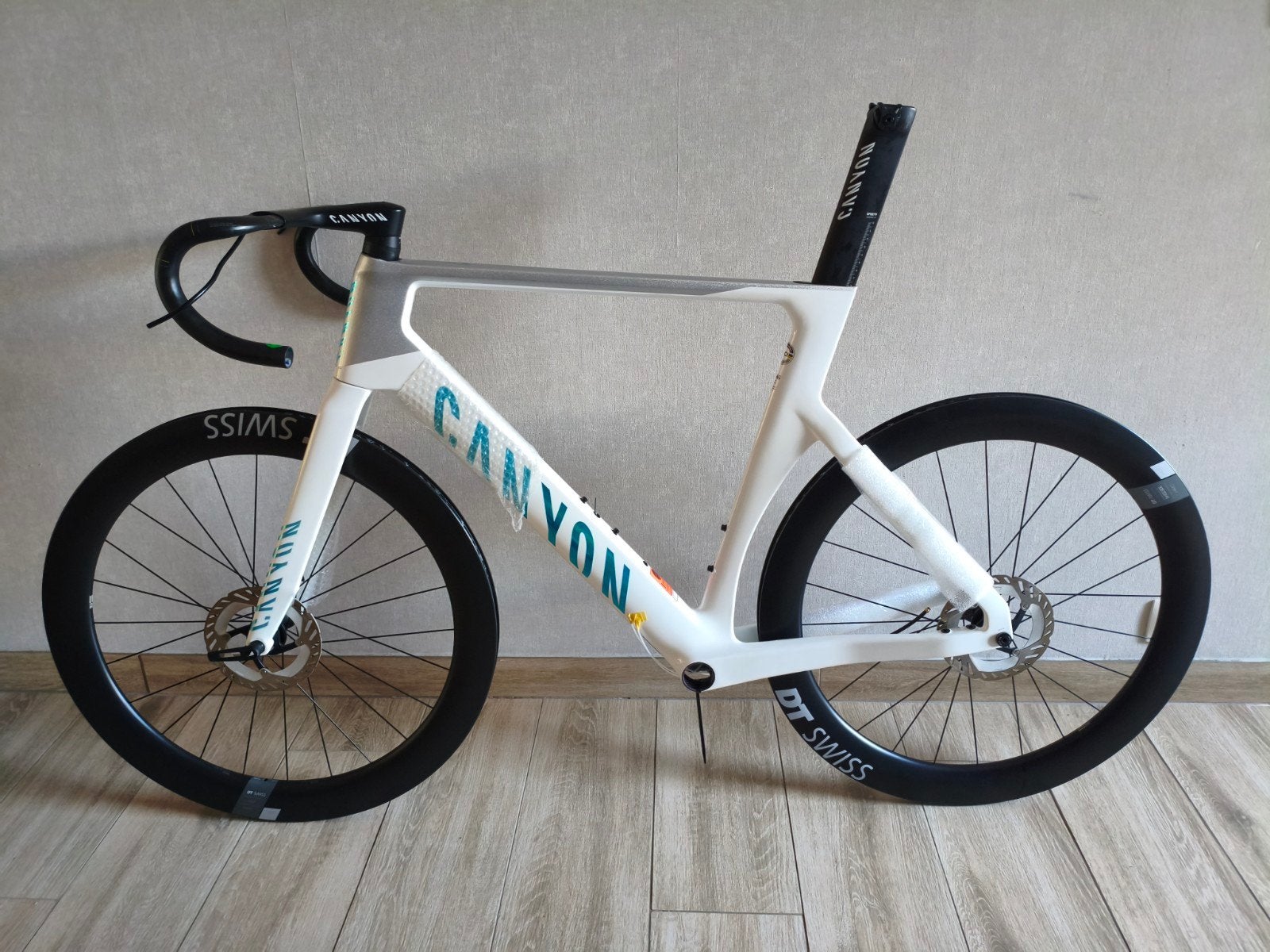 Aeroad CFR AXS Frameset L+ dtswiss arc 1400, Fietsen en Brommers, Ophalen