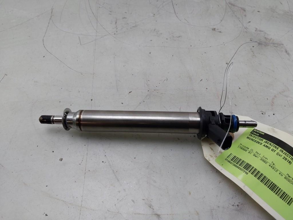 INJECTEUR Mercedes-Benz AMG GT (C190) (01-2014/-), Autos : Pièces & Accessoires, Systèmes à carburant, Mercedes-Benz, Utilisé