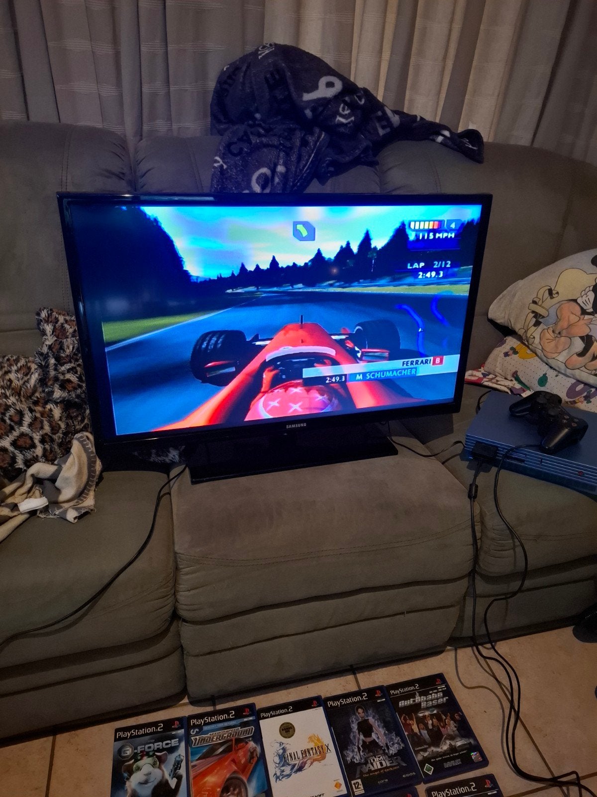 met tv en  playstation 2, Ophalen of Verzenden, Samsung, 60 tot 80 cm, Gebruikt
