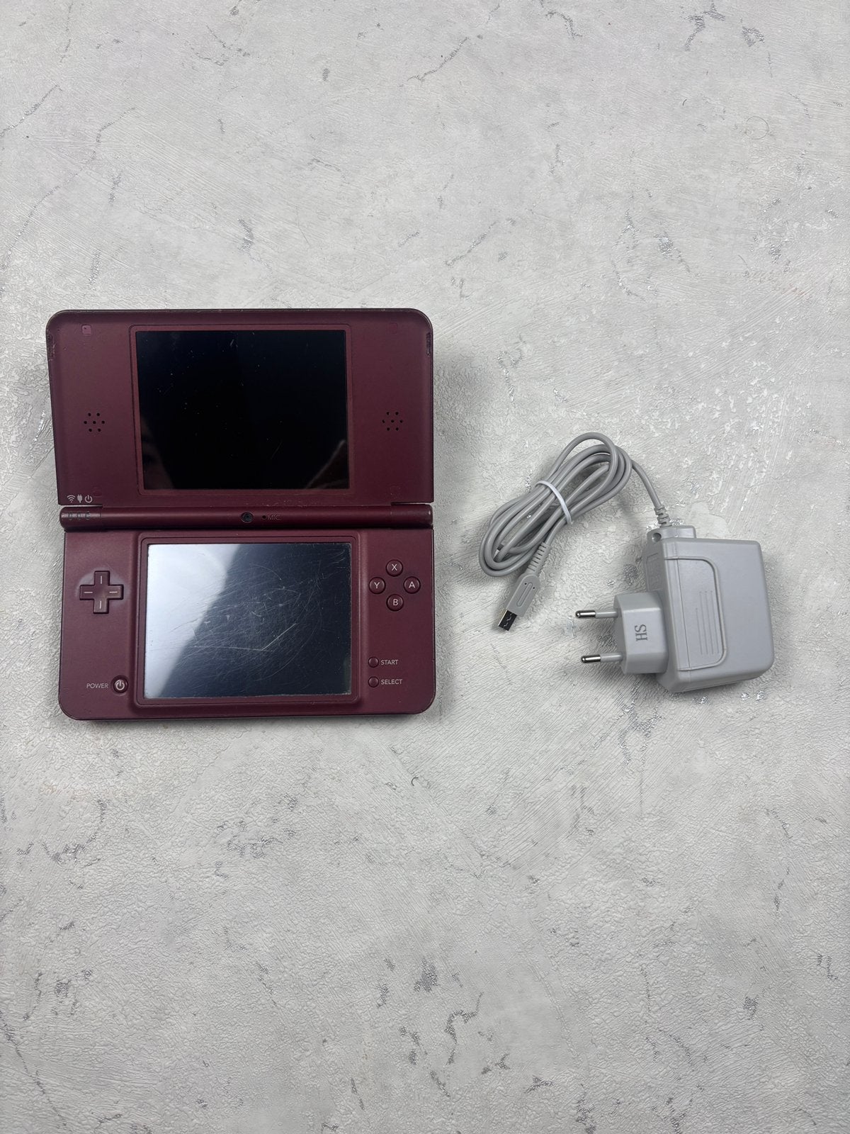 Nintendo DSi XL Bordeaux met oplader, Games en Spelcomputers, Overige kleuren, Dsi, Ophalen of Verzenden, Zo goed als nieuw