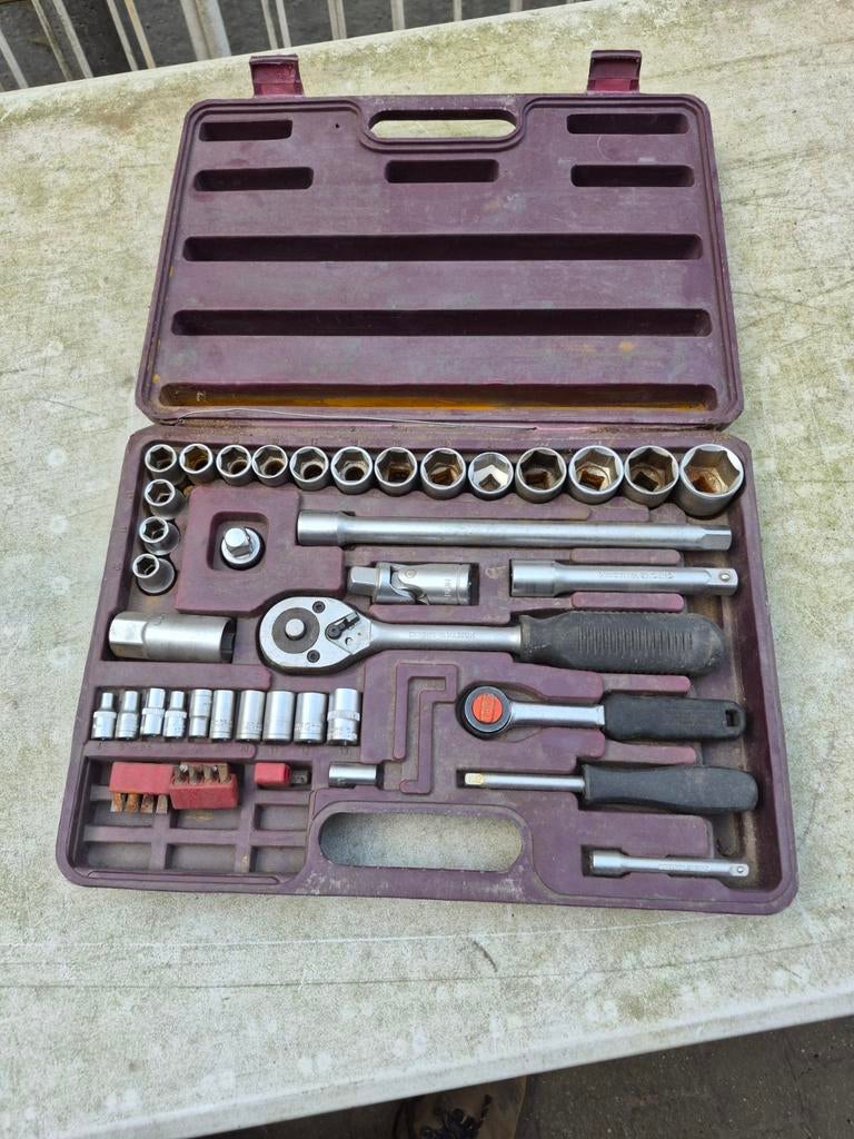 Doppenset, Auto diversen, Autogereedschap, Ophalen