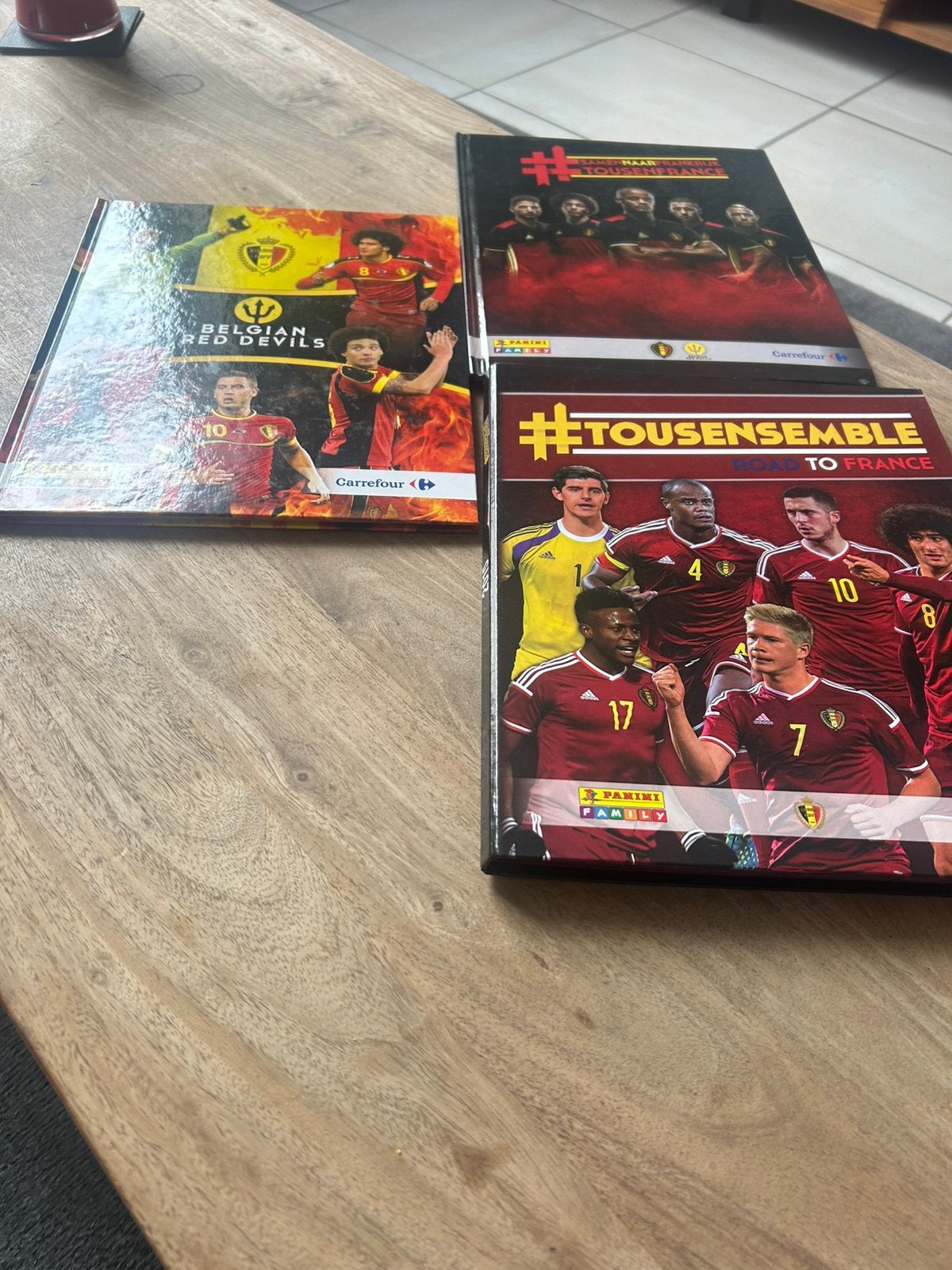 Panini met rode duivel, Ophalen, Zo goed als nieuw