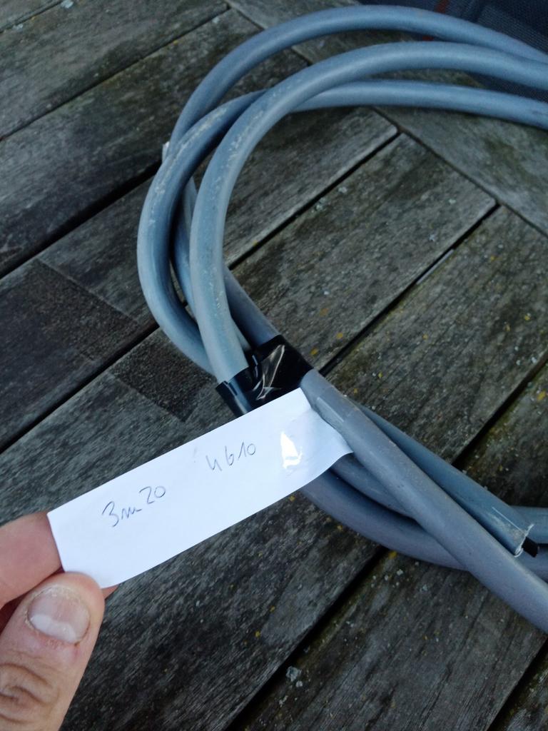 XVB 4G10, Enlèvement