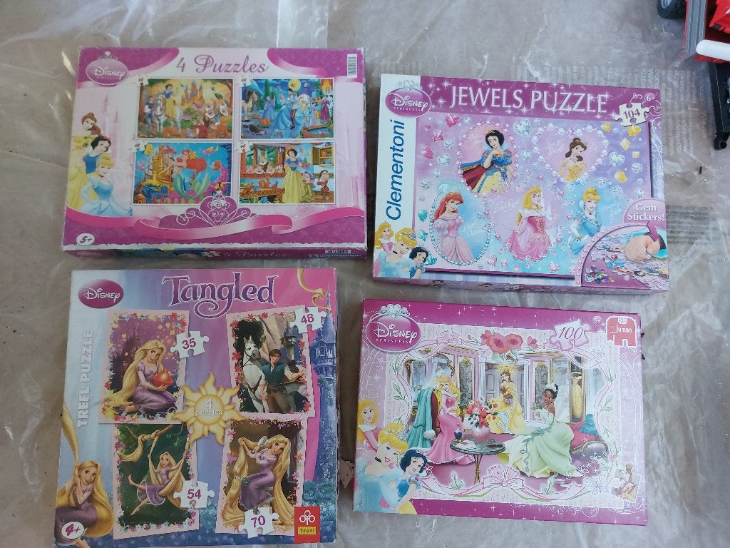 Disney Puzzels, Ophalen, Minder dan 500 stukjes, Zo goed als nieuw, Legpuzzel