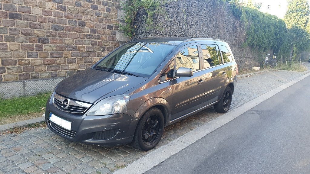 Opel Zafira 1.7 diesel euro5, 2011, exportation ou commerce, Achat, 135 g/km, Entreprise, Boîte manuelle