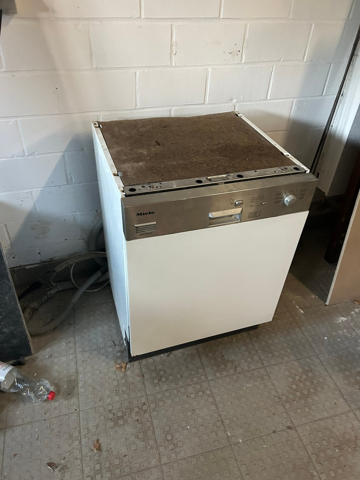 Miele inbouw vaatwasmachine, Elektronische apparatuur, Vaatwasmachines, Ophalen, Zo goed als nieuw, Inbouw