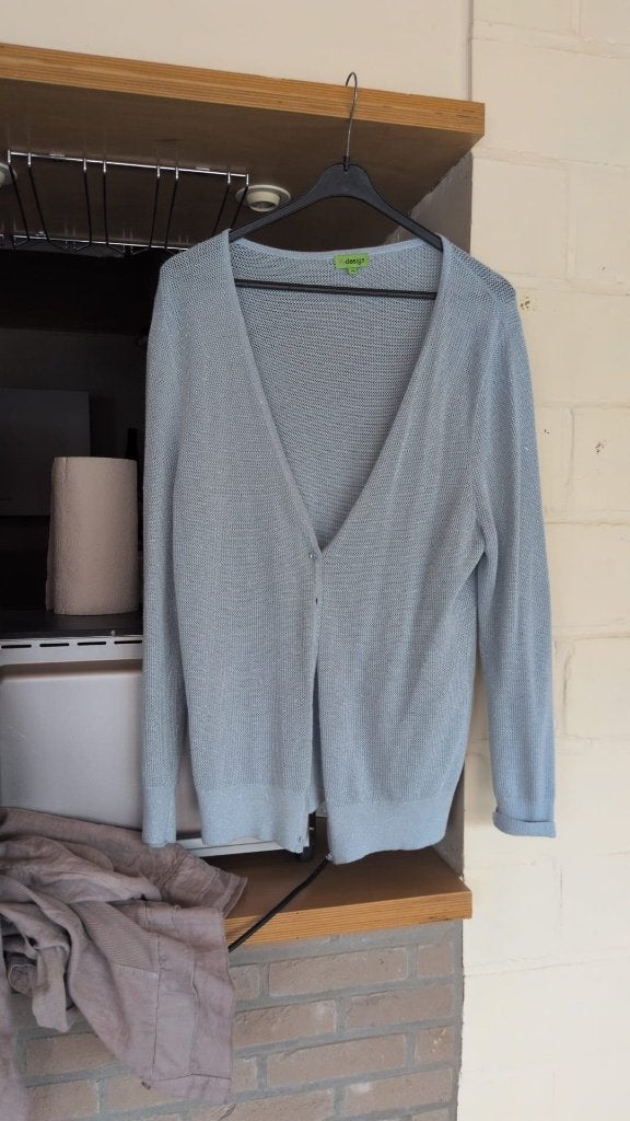 lichtblauwe gilet van K-design - XL - 10€, Kleding | Dames, K-design, Blauw, Maat 46/48 (XL) of groter, Ophalen of Verzenden