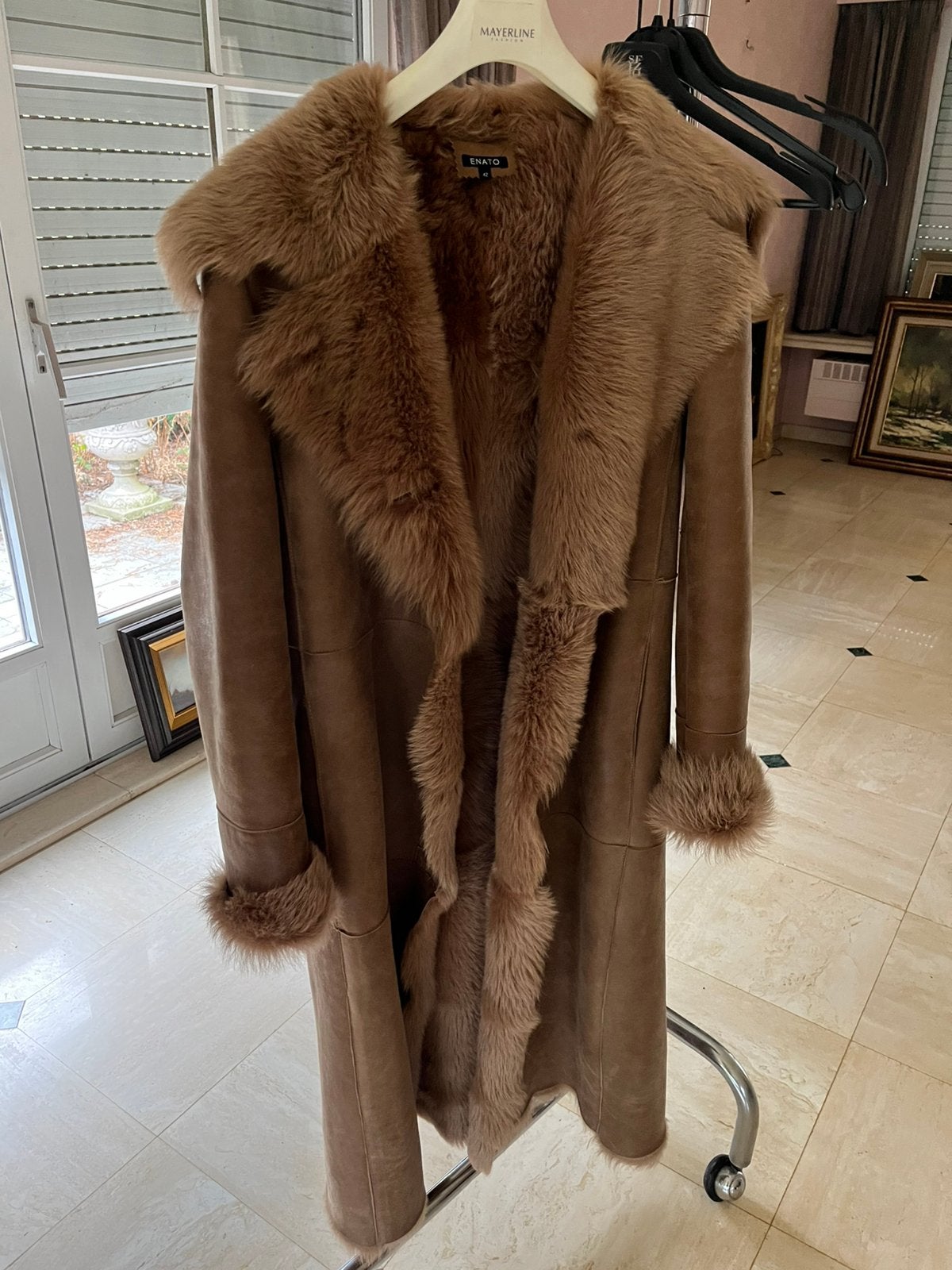 Schapenvacht jas-lammy coat, Kleding | Dames, Ophalen, Zo goed als nieuw, Beige