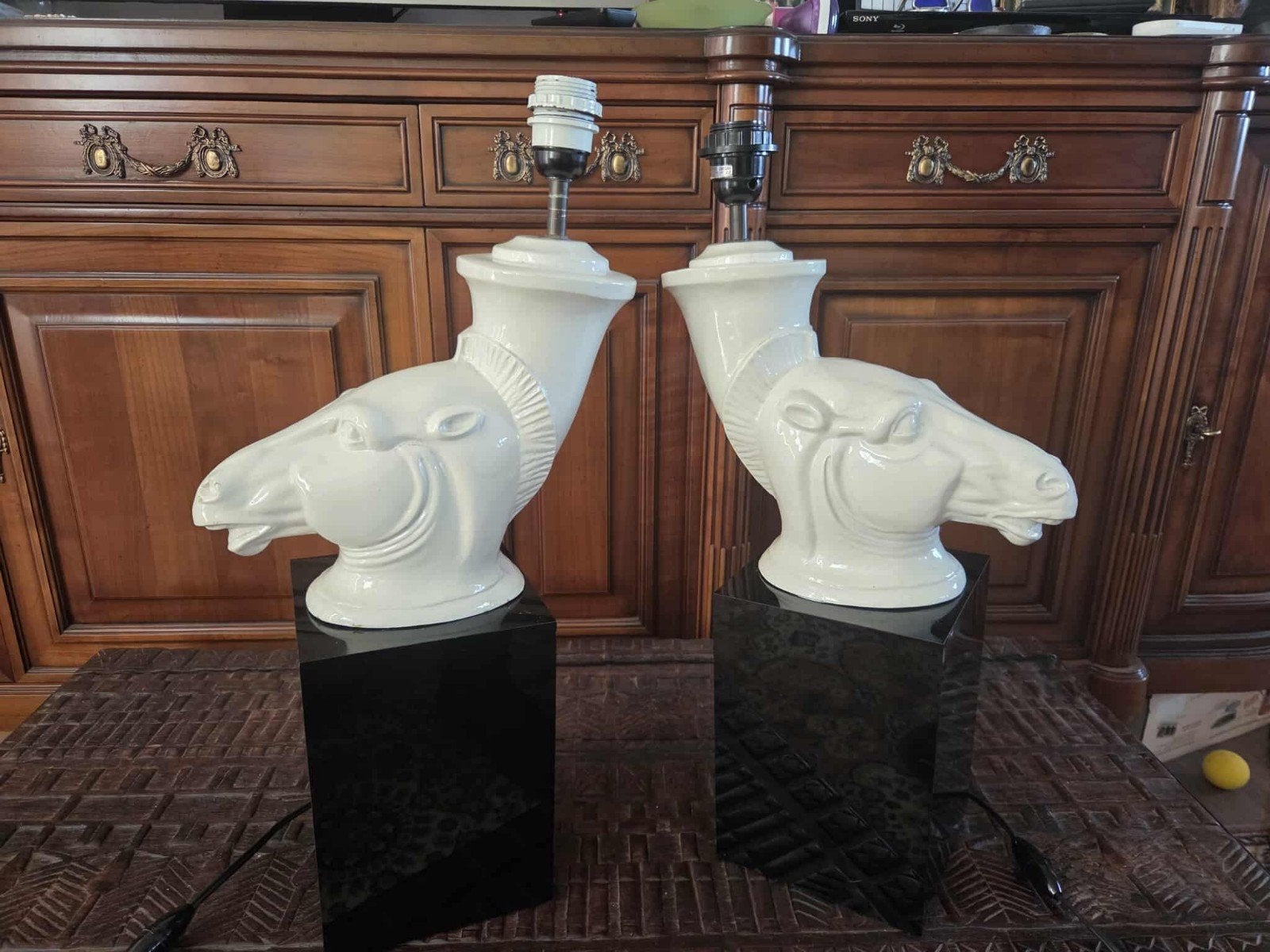 Deux belles lampes de table vintage avec une élégante tête d, Enlèvement ou Envoi