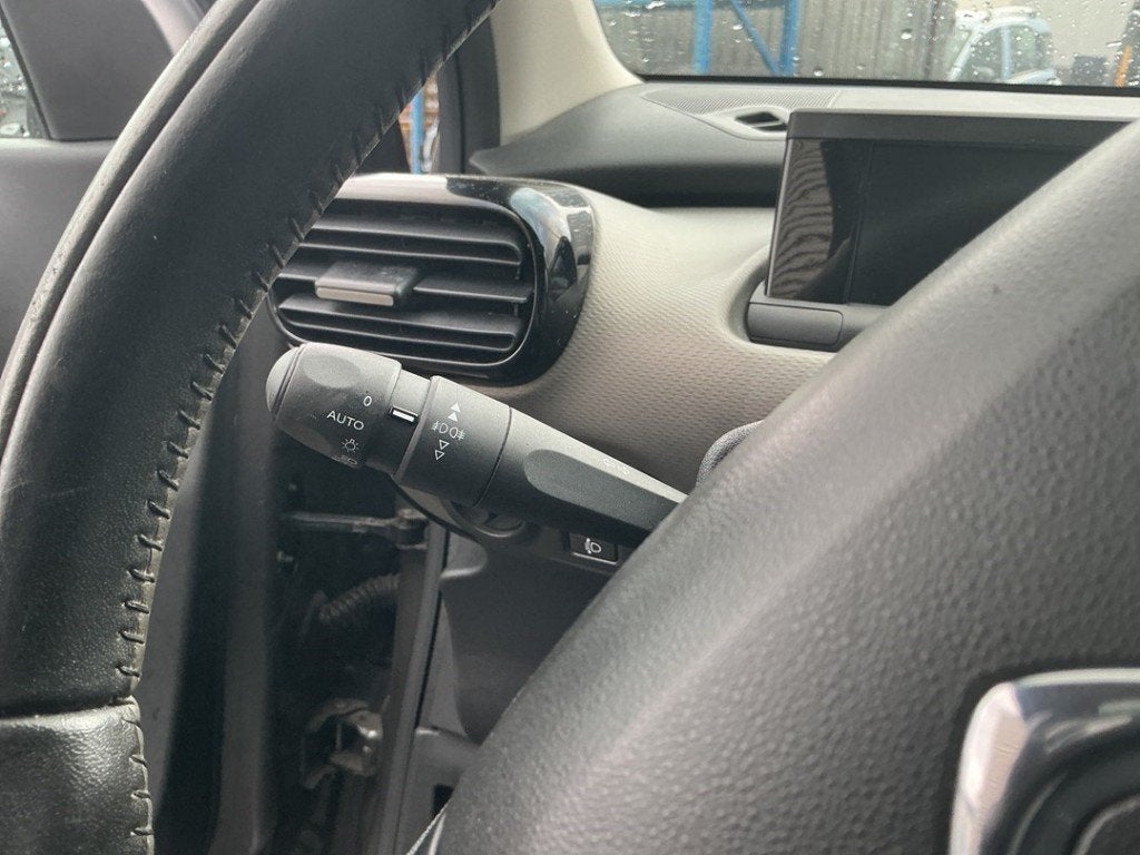 COMBINE COMMODO Citroën C4 Cactus (0B / 0P) (|98199649ZD|), Utilisé, Citroën