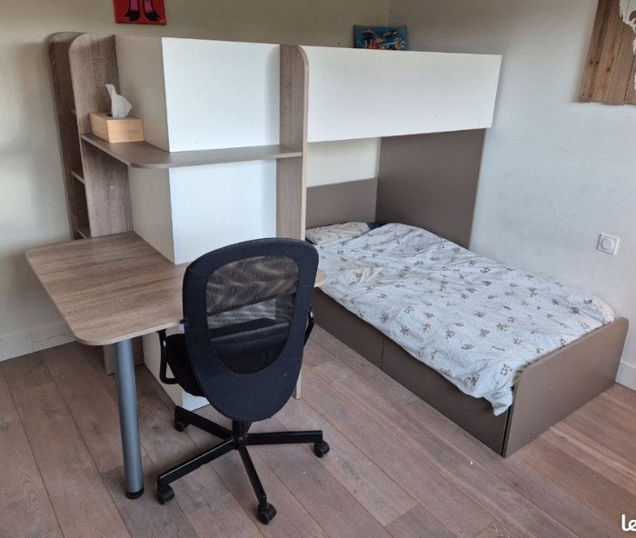Lit (x2) superposé avec bureau et placard, Enfants & Bébés, Chambre d'enfant | Lits superposés & Lits mezzanines, Enlèvement, Utilisé