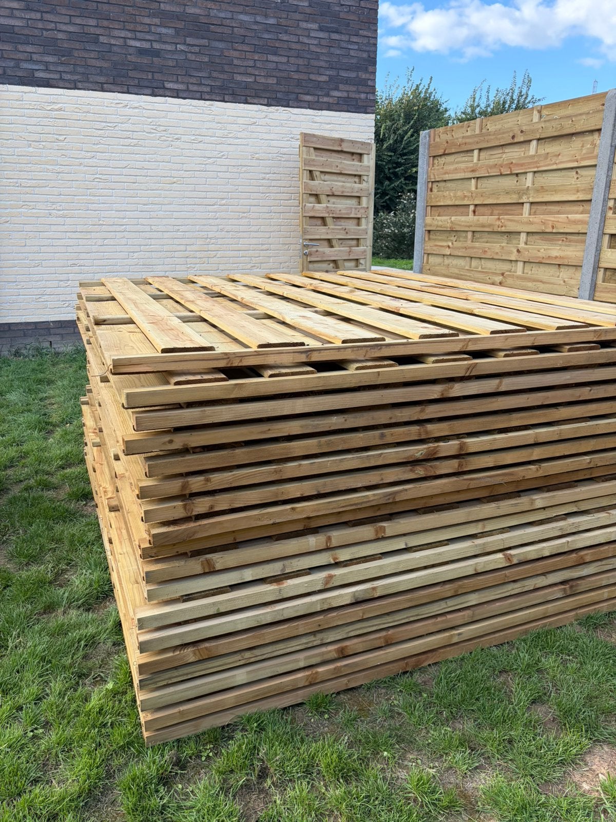 Materiaal voor houten schutting te koop, Tuin en Terras, Ophalen, Nieuw, Hout