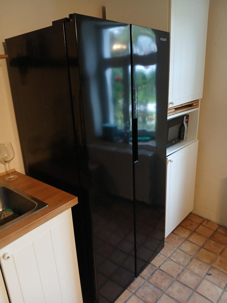 Réfrigérateur américain Exquisit noir – No Frost, Classe énergétique A ou plus économe, 160 cm ou plus, Enlèvement, Utilisé