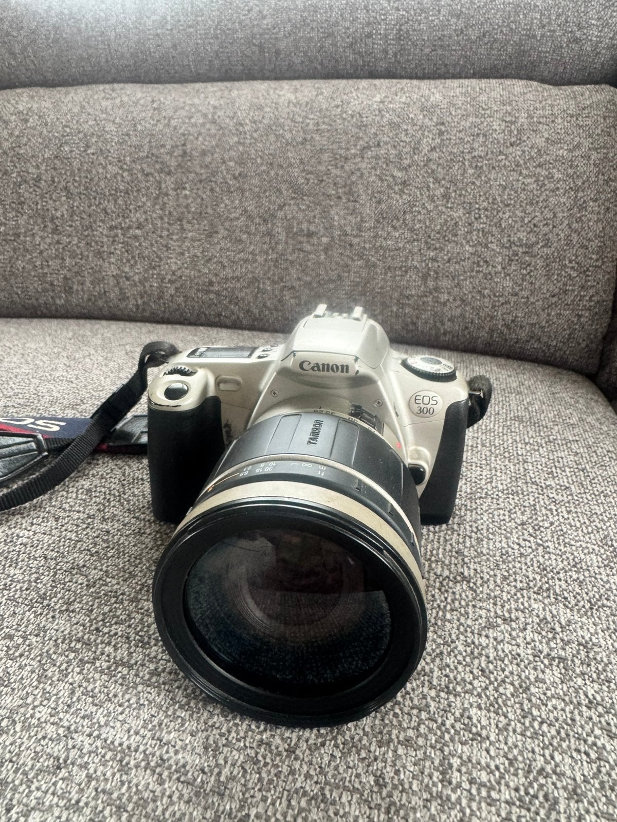 Canon EOS 300, Ophalen, Gebruikt